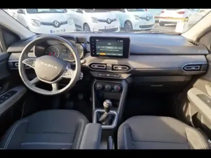 Photo 8 Dacia Jogger  1.0 TCe 110ch Expression 7 places