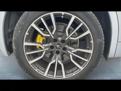 Photo 6 Maserati Grecale  2.0 L4 300ch GT