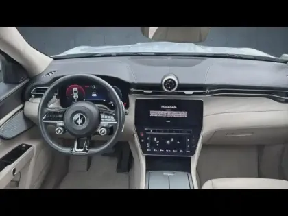 Photo 14 Maserati Grecale  2.0 L4 300ch GT