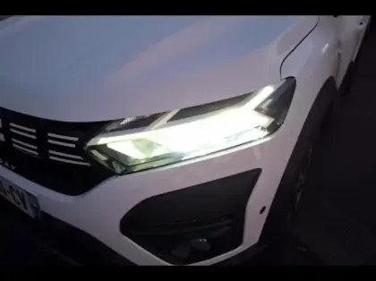 Photo 13 Dacia Sandero  1.0 TCe 90ch Stepway Expression