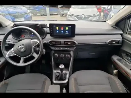 Photo 8 Dacia Sandero  1.0 TCe 90ch Stepway Confort -22