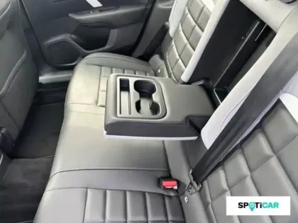 Photo 12 Citroën C4  1.2 Hybride 145ch S&S MAX Automatique