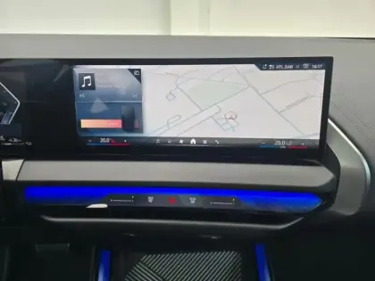 Photo 14 BMW X3  xDrive30e 299ch M Sport