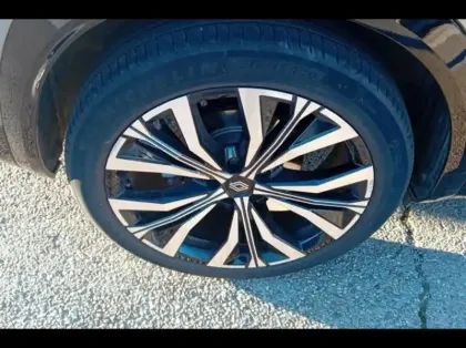 Photo 12 Renault Austral  1.2 E-Tech full hybrid 200ch Iconic