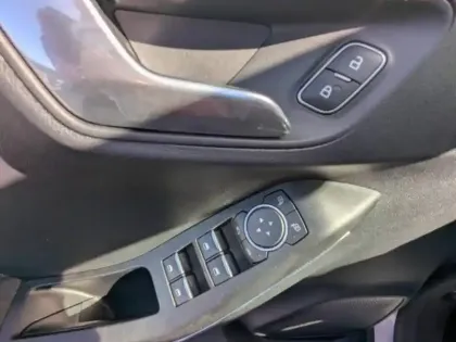 Photo 11 Ford Puma  1.0 EcoBoost 125ch mHEV Titanium