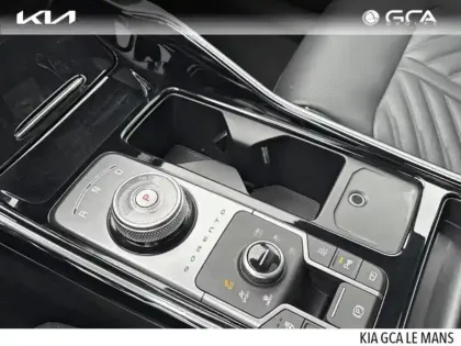 Photo 8 Kia Sorento  1.6 T-GDi 253ch PHEV Premium 4x4 7 places