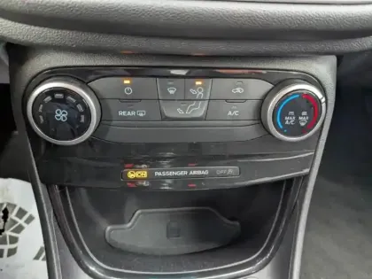 Photo 13 Ford Puma  1.0 Flexifuel 125ch S&S mHEV Titanium