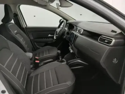 Photo 6 Dacia Duster  1.3 TCe 130ch FAP  Journey 4x2