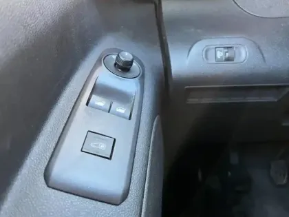 Photo 12 Peugeot Partner  M 1000kg BlueHDi 100ch S&S Pack Premium Connect