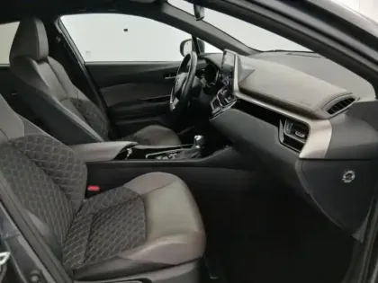 Photo 13 Toyota C-HR  184h Dynamic Business 2WD E-CVT  MC19