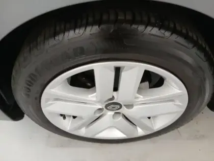 Photo 9 Renault Clio  1.0 TCe 90ch Evolution - 24