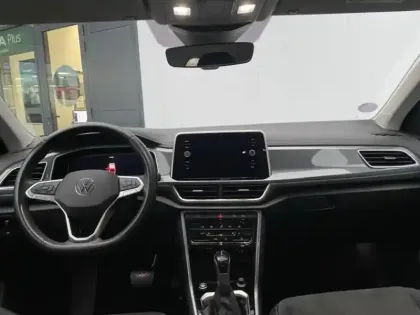 Photo 8 Volkswagen T-roc  1.5 TSI EVO 150ch Style DSG7