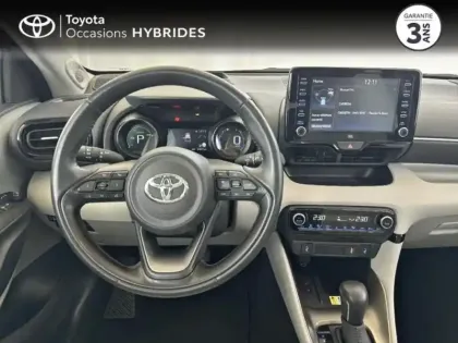 Photo 10 Toyota Yaris  116h Iconic 5p