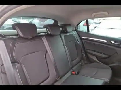 Photo 10 Renault Megane  1.3 TCe 140ch Techno