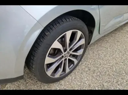 Photo 12 Renault Megane  1.3 TCe 140ch Techno