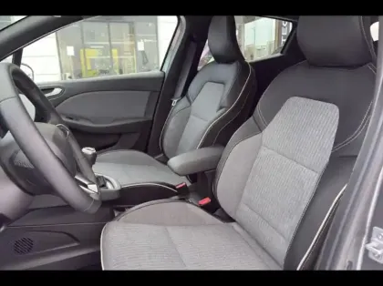 Photo 9 Renault Clio  1.0 TCe 90ch Techno - 24