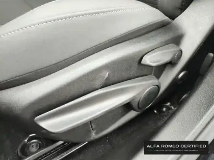 Photo 13 Alfa Romeo Tonale  1.5 Hybrid 130ch Sprint TCT