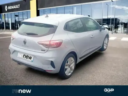 Photo 5 Renault Clio  1.6 E-Tech 145ch full hybrid Evolution - 24