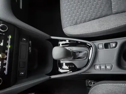 Photo 14 Toyota Yaris  Cross 130h Design MY25