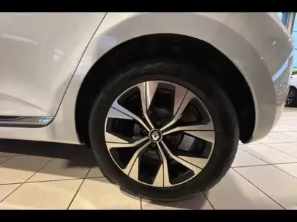 Photo 12 Renault Clio  1.0 TCe 100ch Evolution GPL