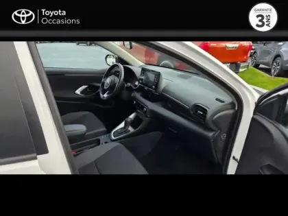 Photo 7 Toyota Yaris  116h Dynamic 5p MY22