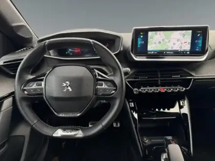 Photo 10 Peugeot 208  e- 136ch GT