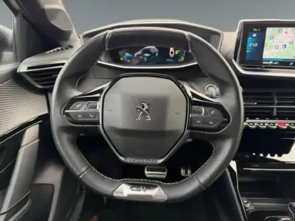 Photo 11 Peugeot 208  e- 136ch GT