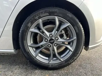 Photo 10 Ford Focus  1.5 EcoBlue 120ch ST-Line