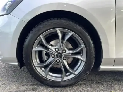 Photo 8 Ford Focus  1.5 EcoBlue 120ch ST-Line