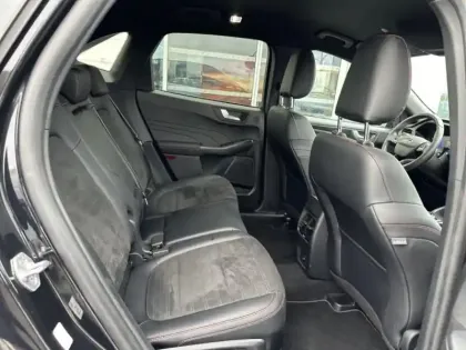 Photo 13 Ford Kuga  2.5 Duratec 190ch FHEV E85 ST-Line X BVA