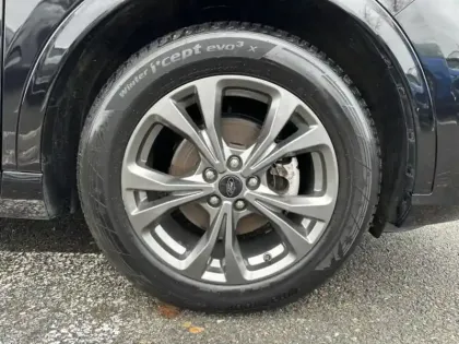 Photo 9 Ford Kuga  2.5 Duratec 190ch FHEV E85 ST-Line X BVA