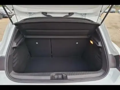 Photo 11 Renault Clio  1.6 E-Tech 145ch full hybrid Evolution