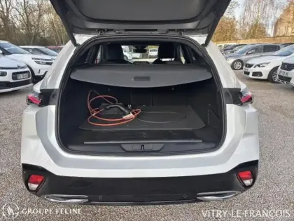 Photo 5 Peugeot 308  SW PHEV 225ch GT Pack e-EAT8