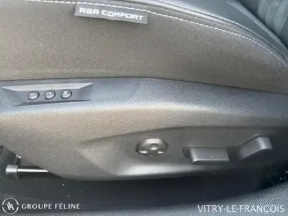 Photo 12 Peugeot 308  SW PHEV 225ch GT Pack e-EAT8