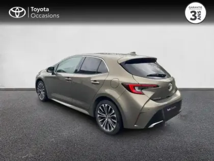 Photo 1 Toyota Corolla  1.8 140ch Design MY23