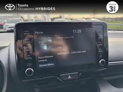 Photo 2 Toyota Yaris  116h Design 5p MY22