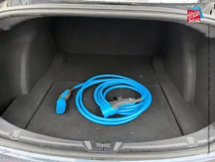 Photo 13 Tesla Model 3  Long-Range Dual Motor AWD