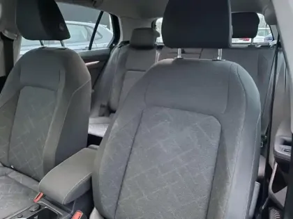 Photo 9 Volkswagen Golf  1.5 TSI ACT OPF 130ch  Life 1st