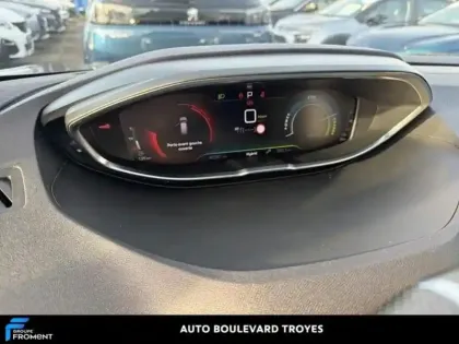Photo 24 Peugeot 3008  HYBRID 225ch GT Pack e-EAT8