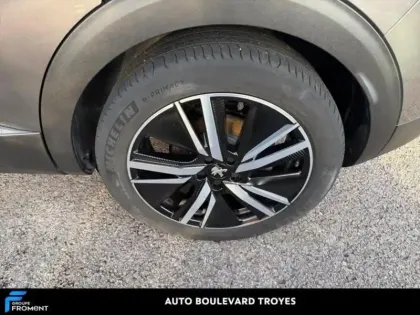 Photo 27 Peugeot 3008  HYBRID 225ch GT Pack e-EAT8