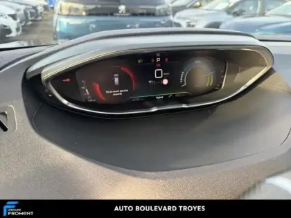 Photo 9 Peugeot 3008  HYBRID 225ch GT Pack e-EAT8