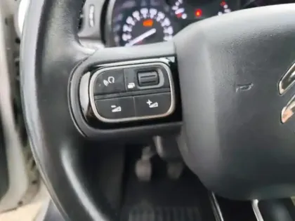 Photo 12 Citroën C3  1.5 BlueHDi 100ch S&S Shine E6.d