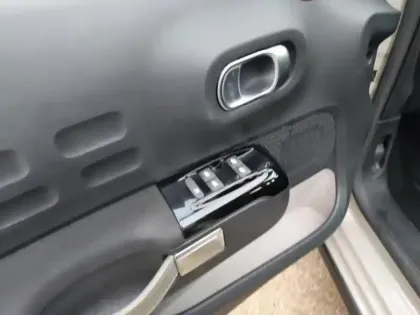 Photo 11 Citroën C3  1.5 BlueHDi 100ch S&S Shine E6.d