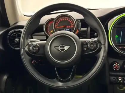 Photo 5 Mini Mini  One 102ch Exquisite BVA7 Euro6d-T