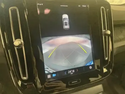 Photo 13 Volvo Xc40  Recharge 231ch Start EDT