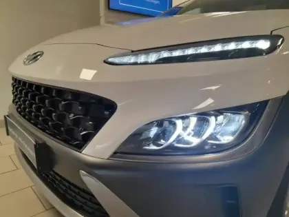 Photo 5 Hyundai Kona  1.0 T-GDi 120ch Hybrid 48V Creative