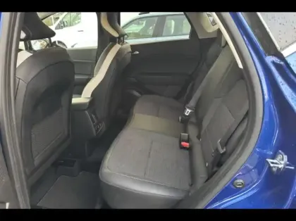 Photo 10 Renault Captur  1.6 E-Tech hybride 145ch Intens -21