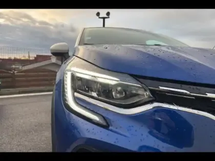 Photo 13 Renault Captur  1.6 E-Tech hybride 145ch Intens -21