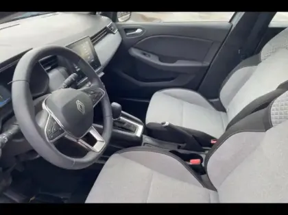 Photo 9 Renault Clio  1.6 E-Tech 145ch full hybrid Evolution - 24