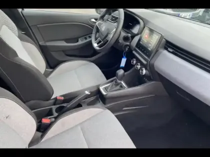 Photo 14 Renault Clio  1.6 E-Tech 145ch full hybrid Evolution - 24